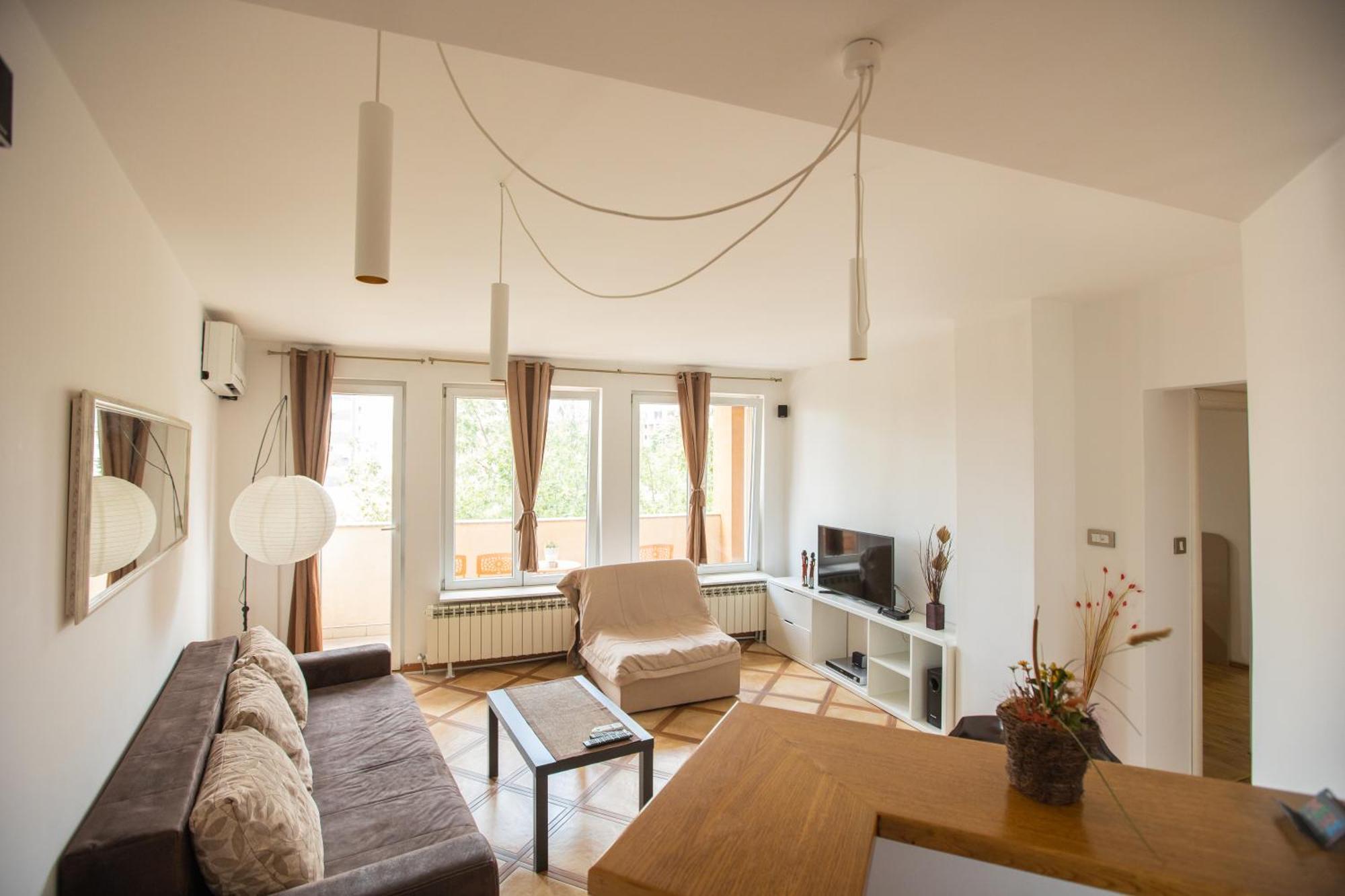 4 Rooms Apartments Ni Eksteriør bilde