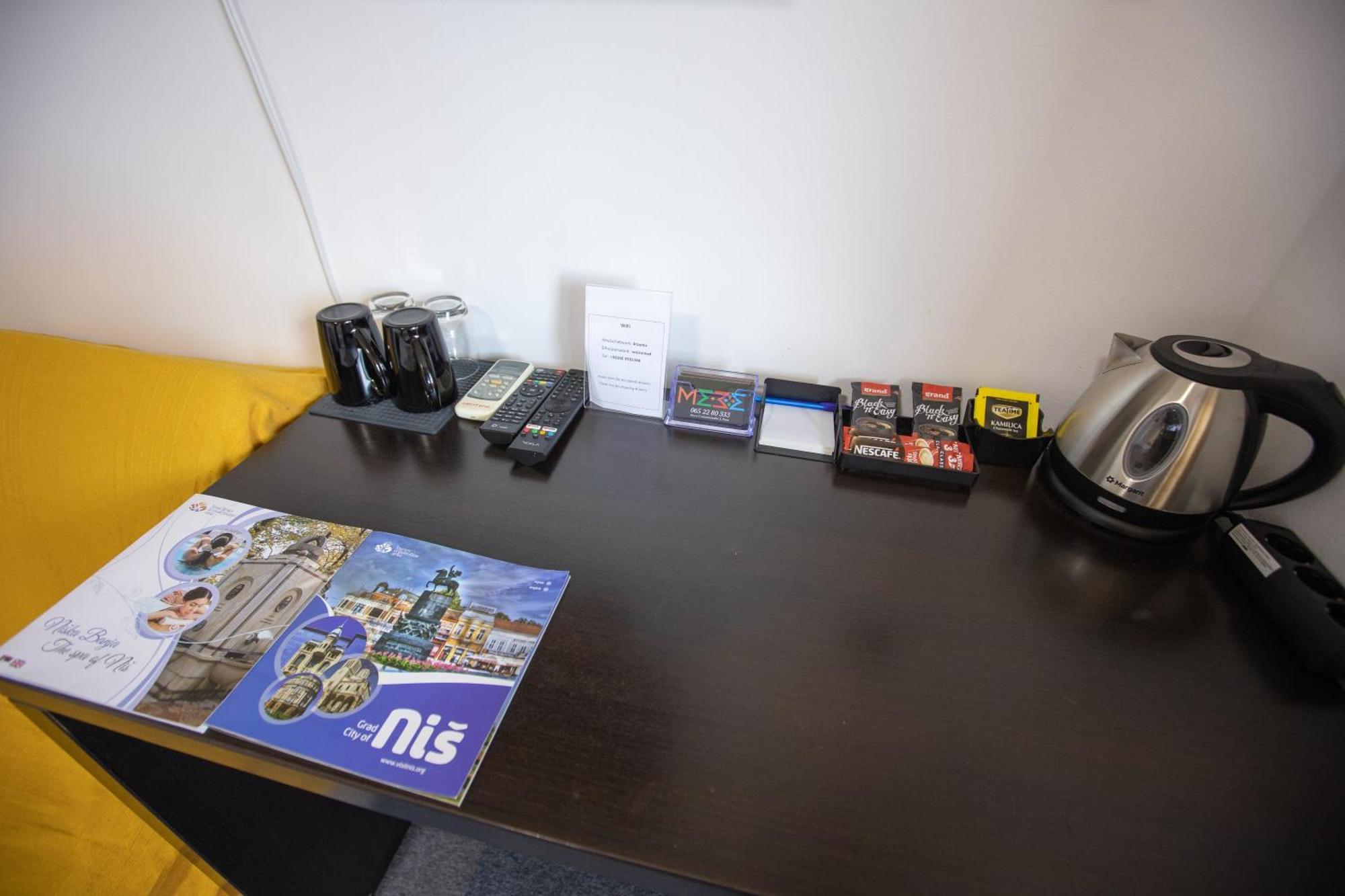 4 Rooms Apartments Ni Eksteriør bilde